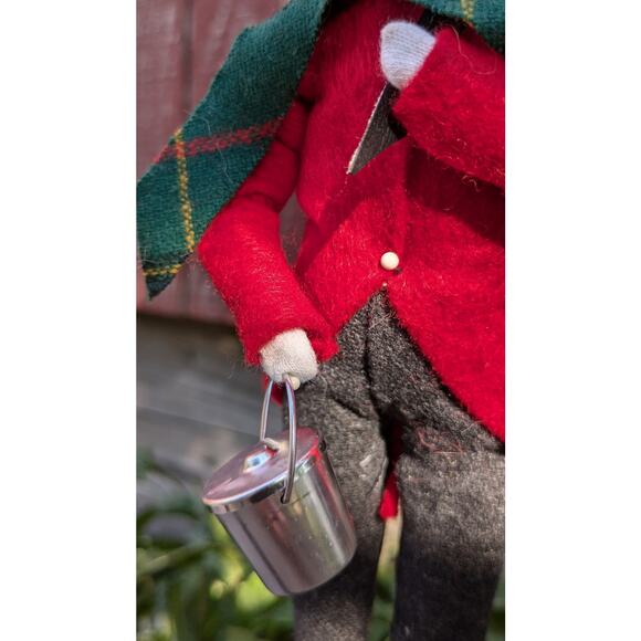 Byers' Choice Caroler 1993 Vintage Schoolboy Metal Lunch Pail & Books Red Jacket - Picture 3 of 10